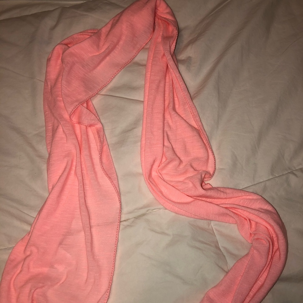 Coral-ish scarf